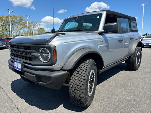 Used 2023 Ford Bronco 4-Door w/ Sasquatch Package AWD/4WD image 5