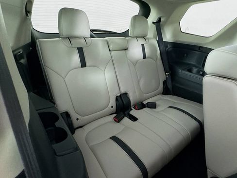 Used 2026 Honda Pilot EX-L image 37
