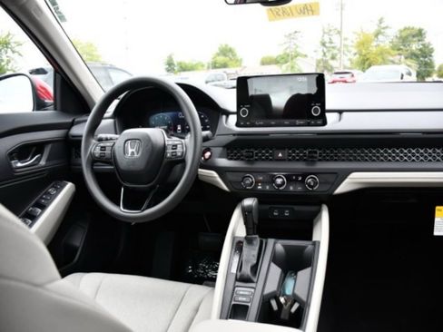 New 2025 Honda Accord LX image 20