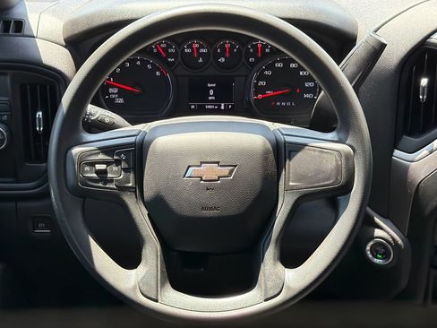 Used 2022 Chevrolet Silverado 1500 Custom RWD image 17