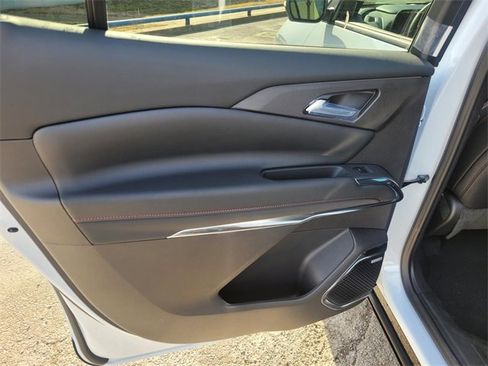 New 2026 Chevrolet Traverse RS image 10