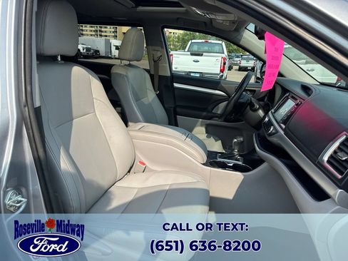 Used 2015 Toyota Highlander XLE AWD/4WD image 35