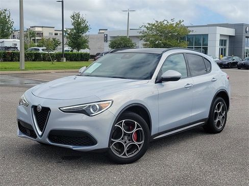 Used 2022 Alfa Romeo Stelvio Ti image 33
