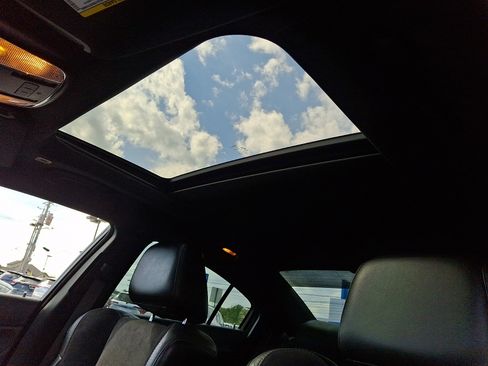 Used 2018 Dodge Charger GT AWD/4WD image 14