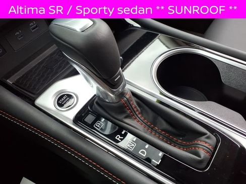 Certified 2025 Nissan Altima 2.5 SR w/ SR Premium Package FWD image 7