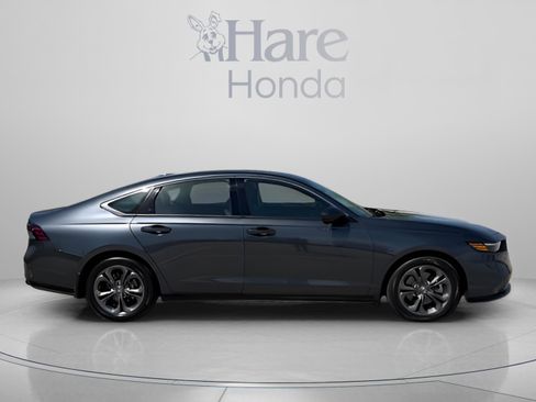 Used 2024 Honda Accord EX-L image 6