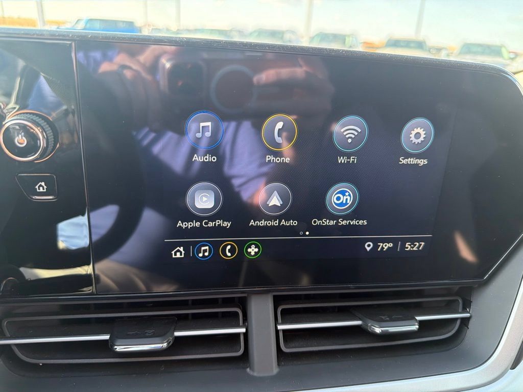 Used 2026 Chevrolet Trax LS FWD image 17