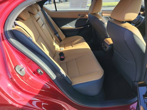 Used 2025 Lexus IS 350 F Sport w/ Navigation Package image 23