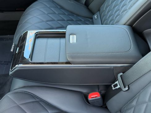 New 2026 Mercedes-Benz S 580 4MATIC Sedan image 34