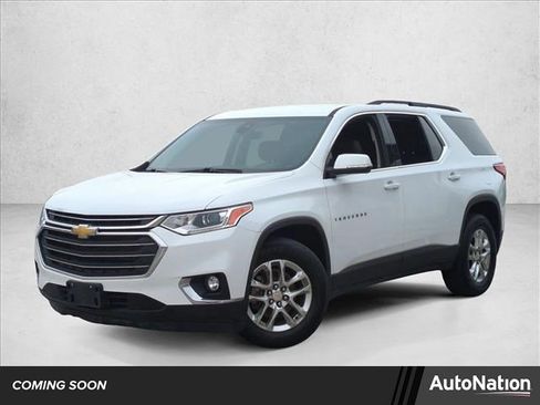 Used 2020 Chevrolet Traverse LT w/ Driver Confidence II Package image 1