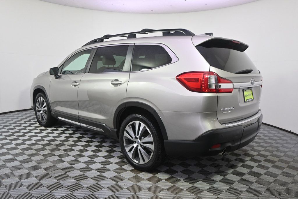 Used 2019 Subaru Ascent Limited w/ Popular Package #3 AWD/4WD image 3