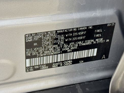 Used 2025 Toyota RAV4 XLE FWD image 29