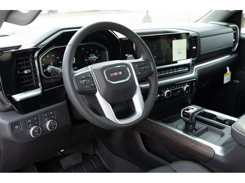 New 2026 GMC Sierra 1500 SLT w/ SLT Premium Plus Package image 11