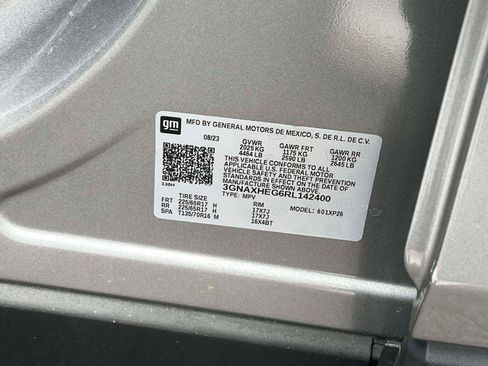 Used 2024 Chevrolet Equinox LS FWD image 23