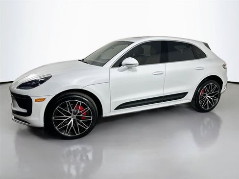 Certified 2026 Porsche Macan S AWD/4WD image 1
