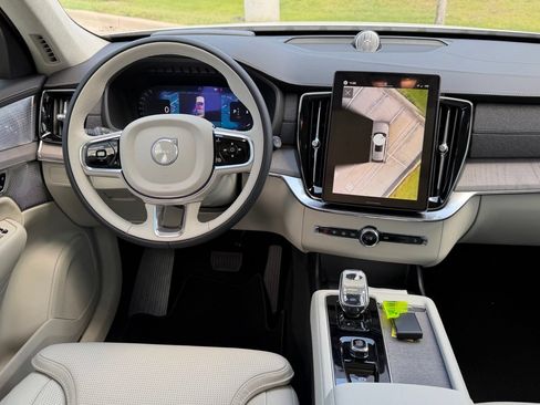 New 2026 Volvo XC90 B6 Ultra w/ Lounge Package AWD/4WD image 10