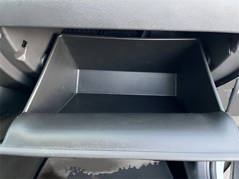 Used 2025 Chevrolet Blazer LT image 36