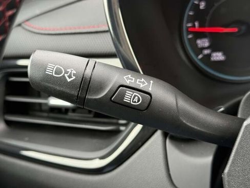 Used 2023 Chevrolet Equinox RS image 20