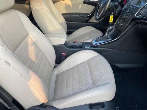 Used 2017 Buick Cascada Premium FWD image 20