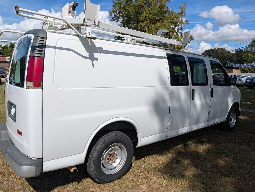 Used 2001 GMC Savana 2500 Extended RWD image 4