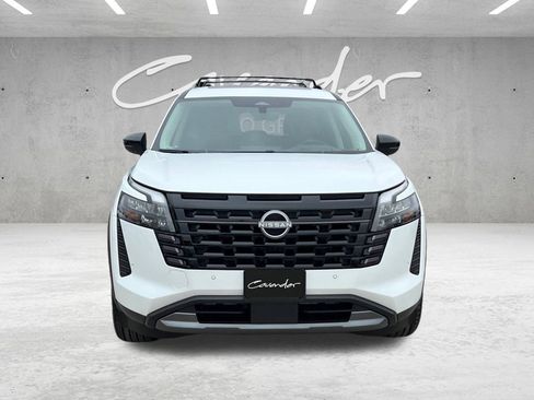 New 2026 Nissan Pathfinder Platinum w/ Cargo Package FWD image 18