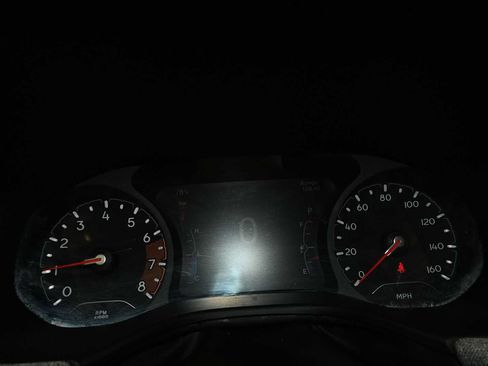 Used 2024 Jeep Compass Latitude AWD/4WD image 21