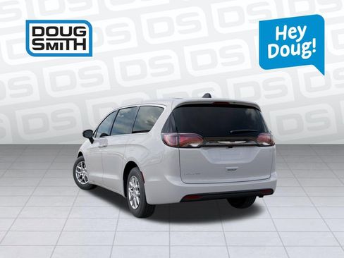 New 2026 Chrysler Voyager LX image 3