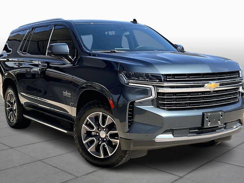 Used 2021 Chevrolet Tahoe LT w/ LT Signature Package image 3