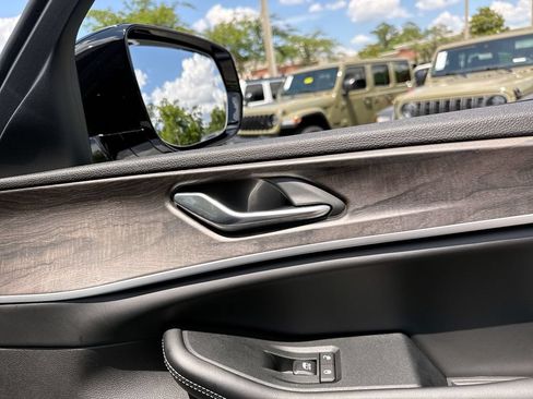 New 2026 Jeep Grand Cherokee L 4WD image 30