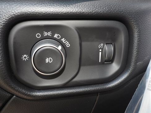 New 2026 RAM 5500 Tradesman w/ Chrome Appearance Group image 29