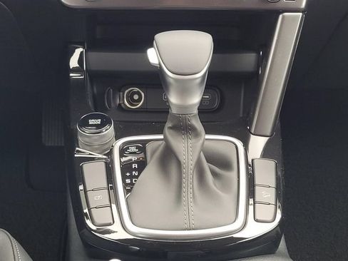 New 2026 Kia Seltos S FWD image 17
