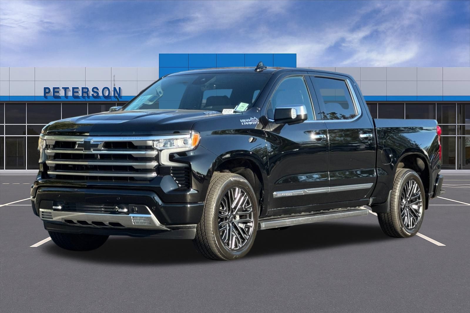 Certified 2024 Chevrolet Silverado 1500 High Country AWD/4WD image 8