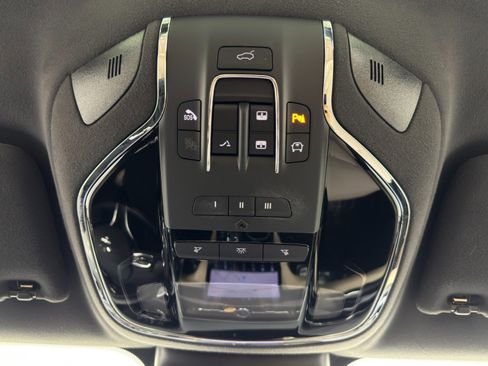 Used 2022 Maserati Quattroporte Modena Q4 image 39