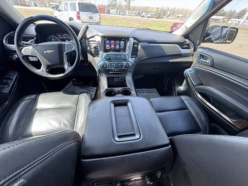 Used 2017 Chevrolet Suburban LT w/ Max Trailering Package AWD/4WD image 12