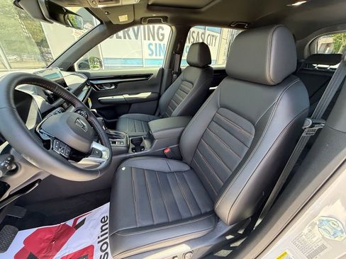 Used 2026 Honda CR-V Sport Touring image 10