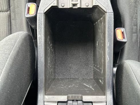 Used 2017 Toyota RAV4 LE w/ All Weather Liner Package AWD/4WD image 53