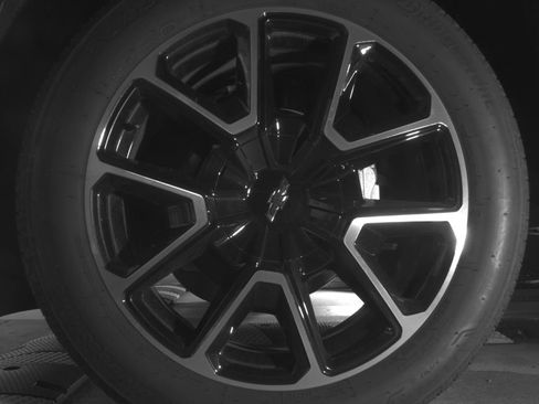 Used 2026 Chevrolet Suburban RST w/ Comfort Package RWD image 12