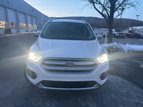 Used 2018 Ford Escape Titanium image 1