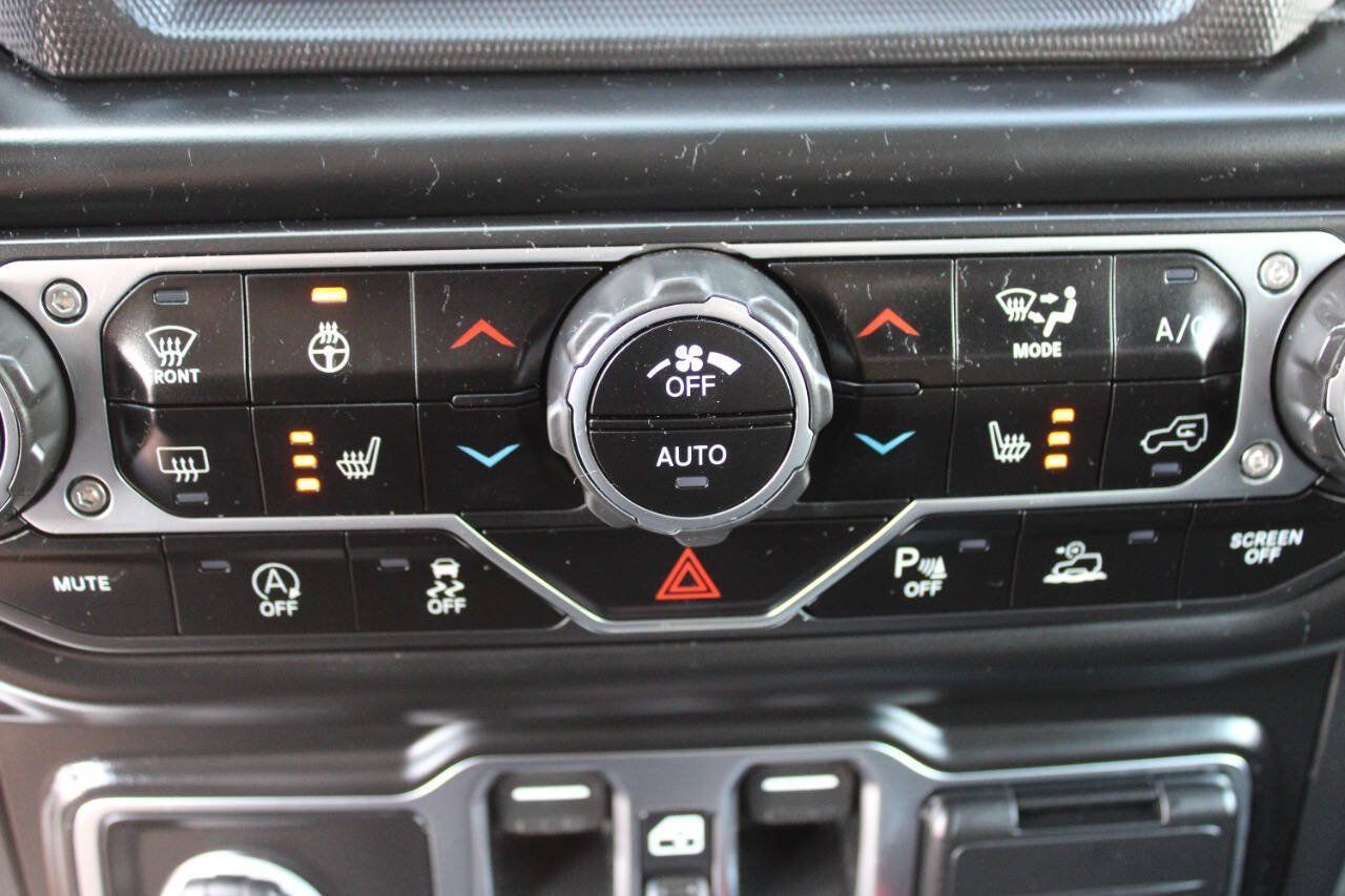 Used 2021 Jeep Gladiator Mojave AWD/4WD image 11