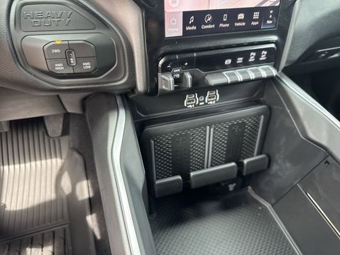 New 2026 RAM 2500 Big Horn AWD/4WD image 27
