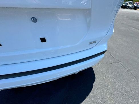 Used 2024 Nissan Kicks SR w/ SR Premium Package FWD image 34