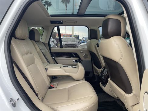 Used 2018 Land Rover Range Rover HSE AWD/4WD image 25
