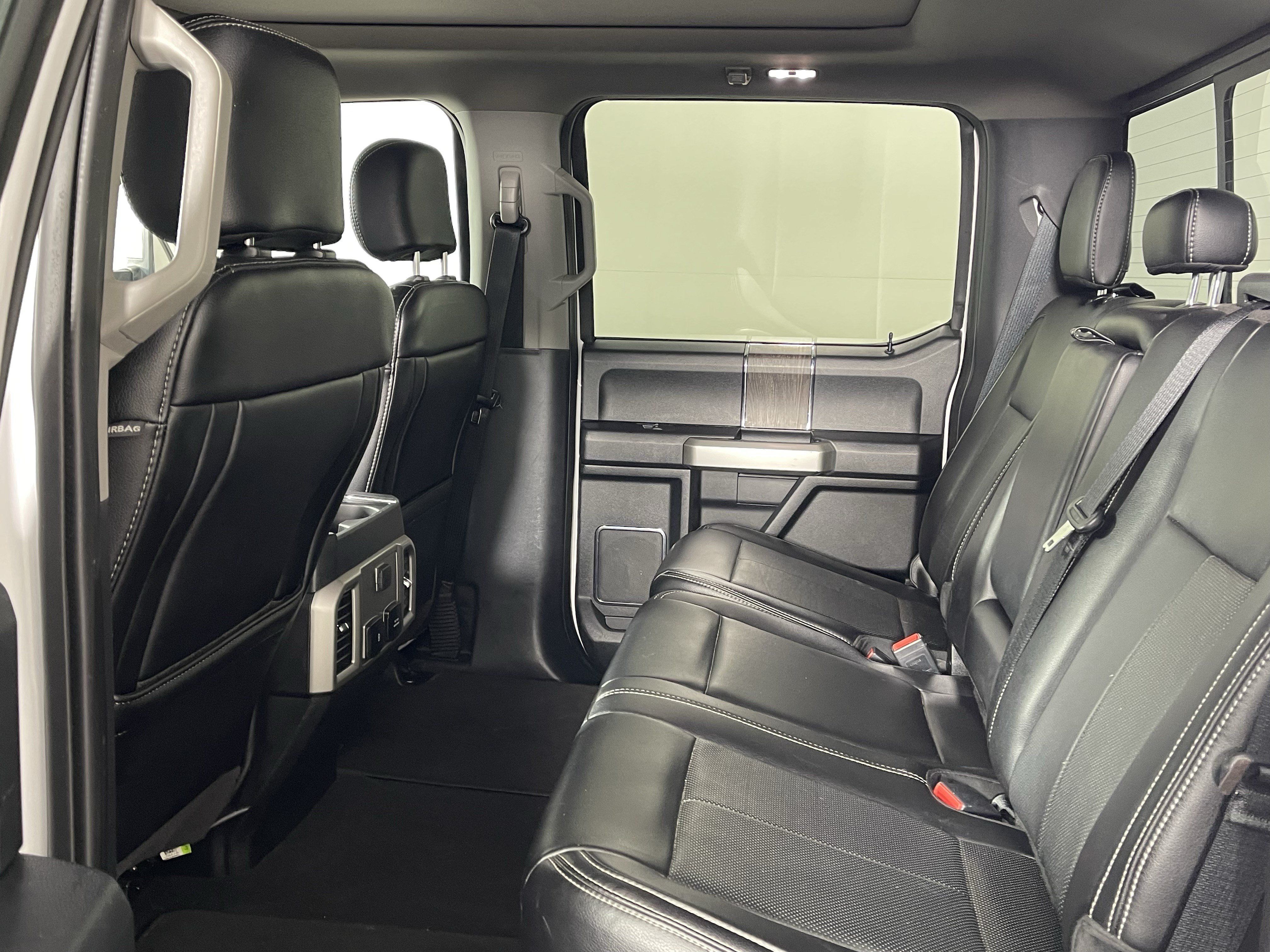 Used 2020 Ford F350 Lariat w/ Lariat Value Package AWD/4WD image 13