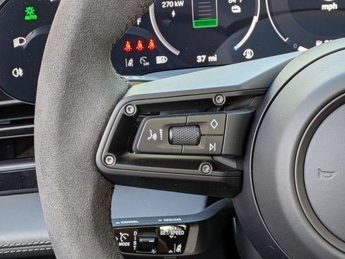 New 2026 Porsche Taycan GTS AWD/4WD image 9