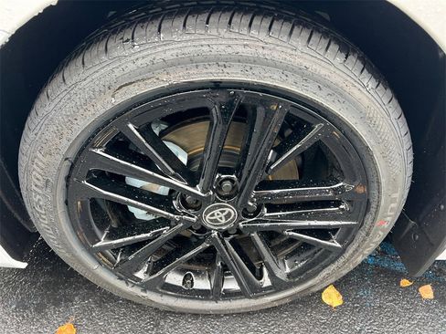 Used 2026 Toyota Camry SE image 11