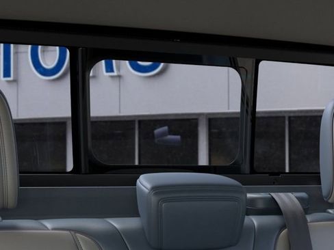 New 2025 Ford Maverick Lariat w/ 4K Tow Package image 24