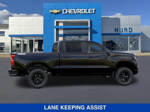 New 2026 Chevrolet Silverado 1500 Custom Trail Boss w/ Dark Appearance Package AWD/4WD image 6