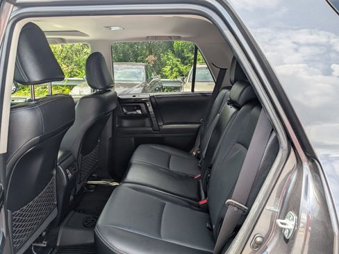 Used 2020 Toyota 4Runner Limited image 14