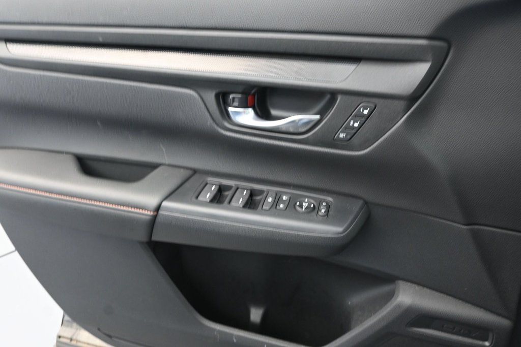 Used 2026 Honda CR-V Sport-L image 13