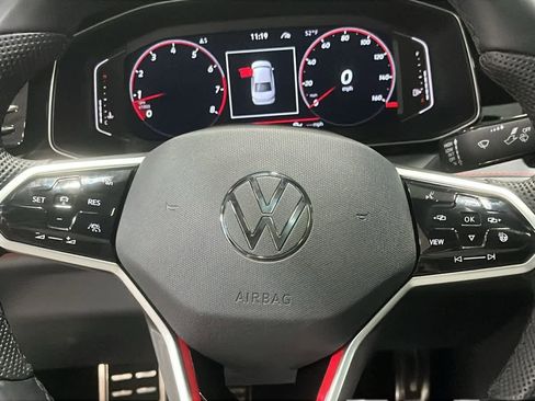 Used 2025 Volkswagen Jetta GLI Autobahn image 13